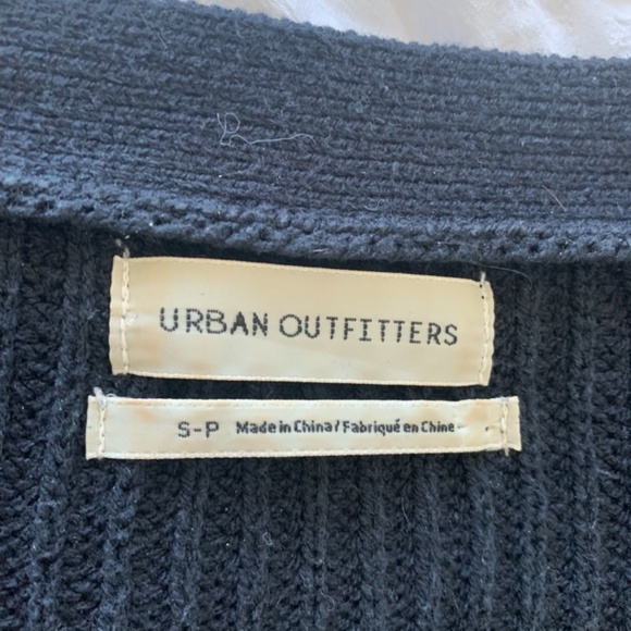 Knit Cardigan Urban Outfitters. - Picture 2 of 2